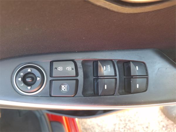2012 HYUNDAI i30 5D HATCHBACK GD ACTIVE image