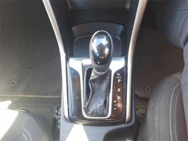 2012 HYUNDAI i30 5D HATCHBACK GD ACTIVE image