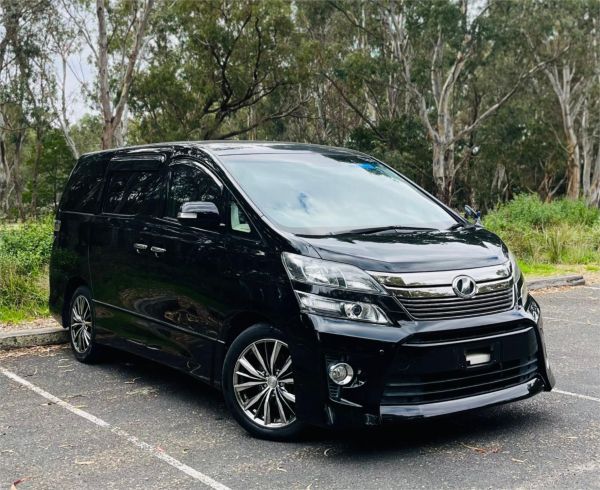 2013 Toyota Vellfire Van ANH20 2.4Z image