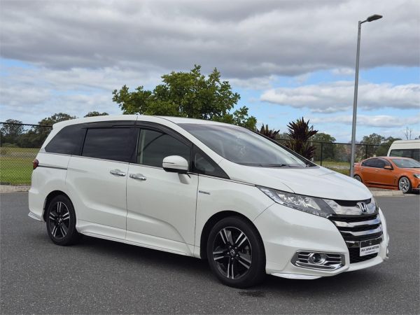 2017 Honda Odyssey Van RC4 Absolute H-Sen EX Pack image