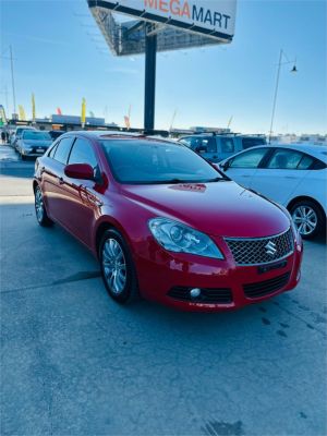 2013 Suzuki Kizashi FR Touring image