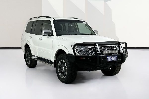 2019 Mitsubishi Pajero NX GLS image