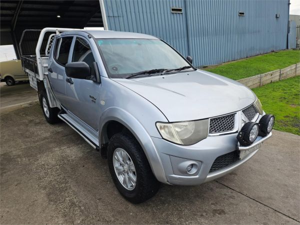 2012 Mitsubishi Triton Utility MN MY12 GL-R image