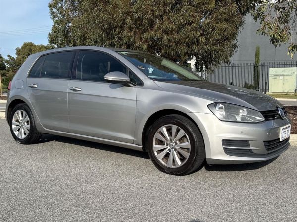 2013 Volkswagen Golf MK VII Comfortline image