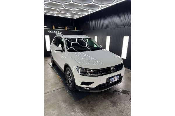 2018 Volkswagen Tiguan  Comfortline image