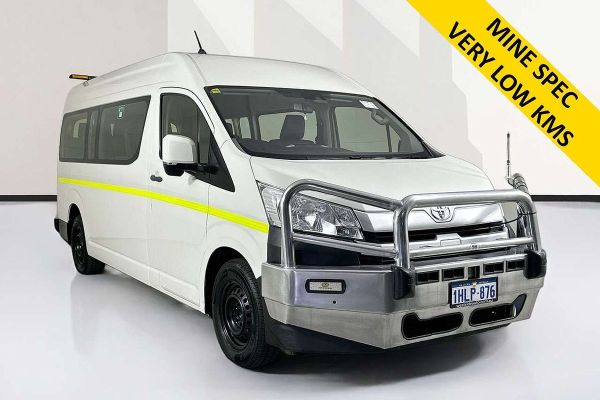2021 Toyota Hiace GDH322R Commuter image