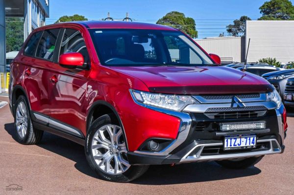 2021 Mitsubishi Outlander ZL ES image
