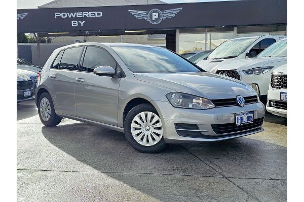 2016 Volkswagen Golf 92TSI 7 image