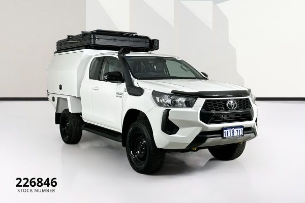2025 Toyota Hilux GUN126R SR image