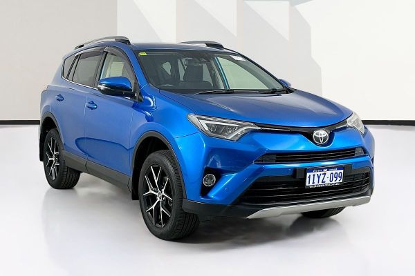 2018 Toyota RAV4 ZSA42R GXL image