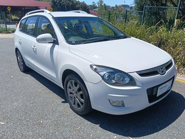 2012 Hyundai i30 FD MY12 CW Sportswagon 2.0 4 Speed Automatic Wagon image