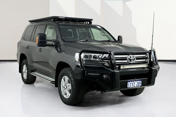 2019 Toyota Landcruiser VDJ200R GXL image