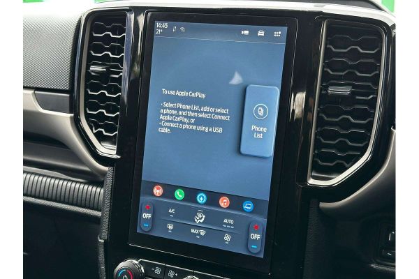 2024 Ford Everest Ambiente image