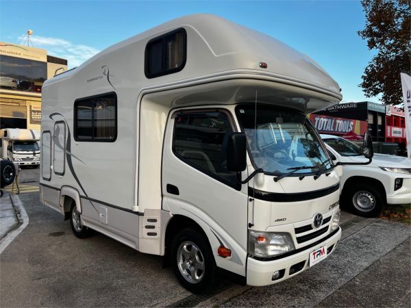 2013 Toyota CAMROAD Motorhome image