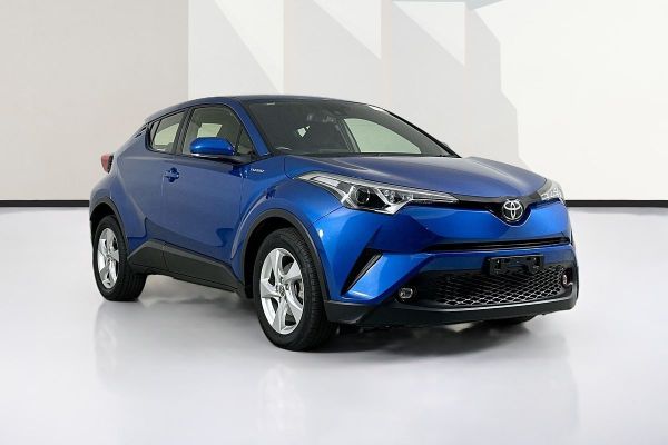 2017 Toyota C-HR NGX10R  image