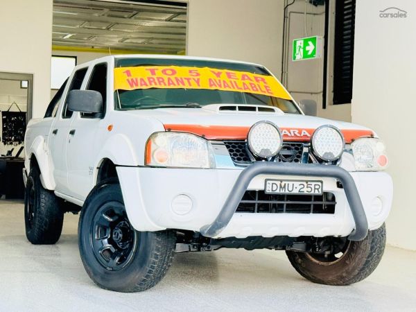 2011 Nissan Navara D22 ST-R image