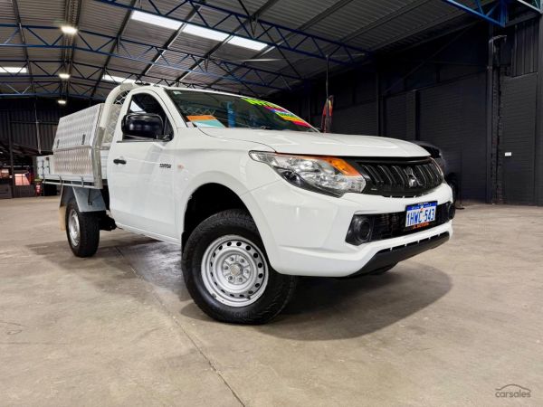 2017 Mitsubishi Triton MQ GLX image