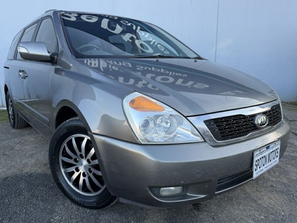 2010 Kia Grand Carnival VQ MY11 Platinum Silver 6 Speed Automatic Wagon image
