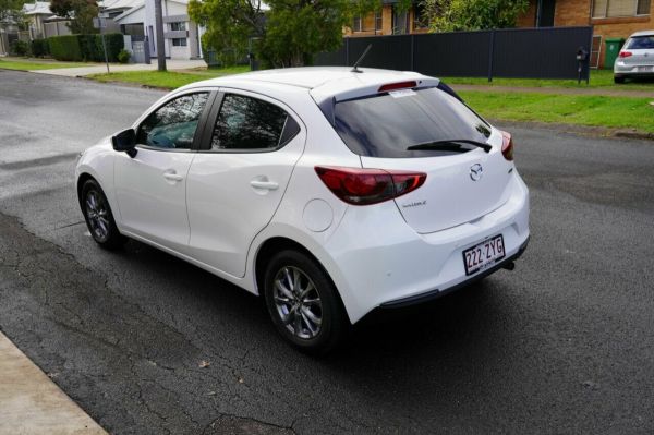 2020 Mazda 2 DJ G15 Pure image