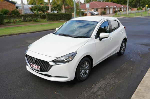 2020 Mazda 2 DJ G15 Pure image