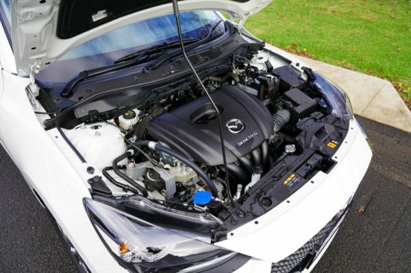 2020 Mazda 2 DJ G15 Pure image