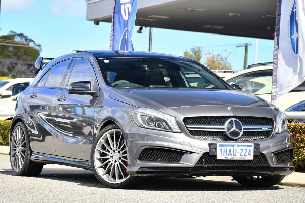 2015 Mercedes-Benz A-Class A45 AMG W176 image