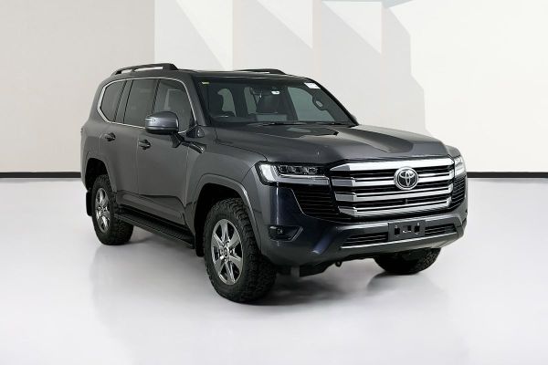 2022 Toyota Landcruiser FJA300R VX image