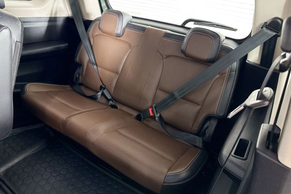 2023 Mahindra Scorpio Z8 image