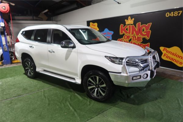 2016 Mitsubishi Pajero Sport QE GLX image