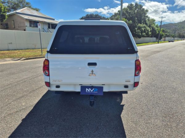 2013 Mitsubishi Triton Utility MN MY13 GLX image