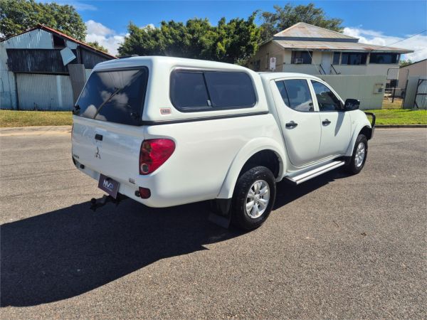 2013 Mitsubishi Triton Utility MN MY13 GLX image