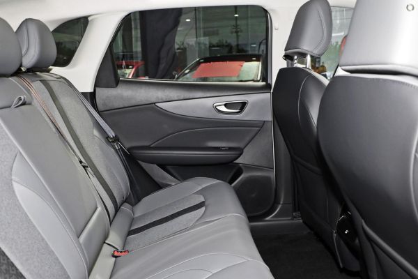 2025 MG S5 Excite image