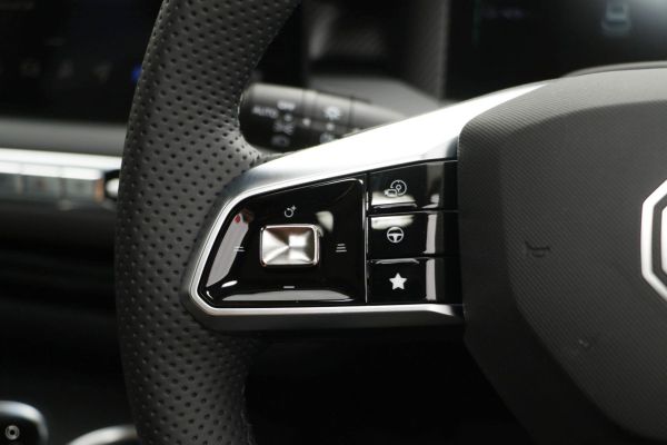 2025 MG S5 Excite image