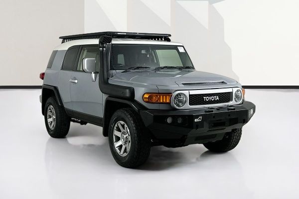 2015 Toyota FJ CRUISER GSJ15R MY14 image