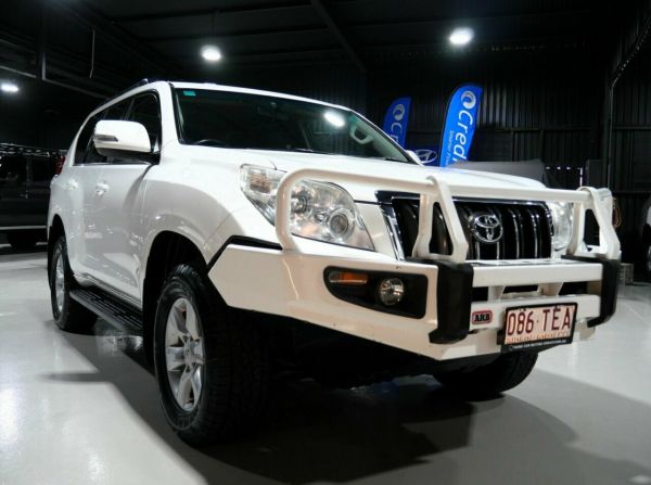 2013 Toyota Landcruiser Prado KDJ150R GXL White 5 Speed Sports Automatic Wagon image