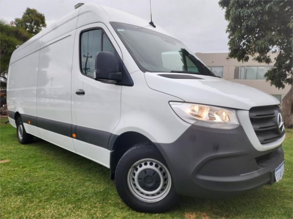 2023 Mercedes-Benz Sprinter VS30 315 image