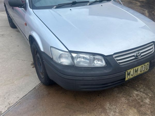 2000 TOYOTA CAMRY 4D SEDAN SXV20R CSi image