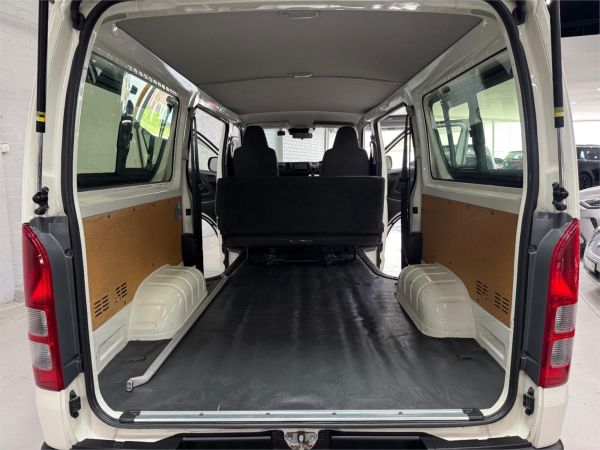 2019 TOYOTA HIACE 5D VAN TRH200 DX image
