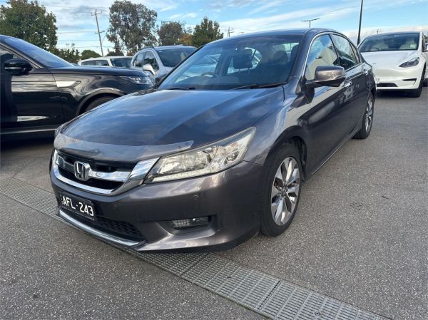 2015 Honda Accord 9th Gen MY15 VTi-S image
