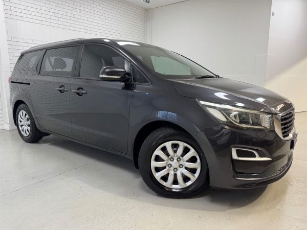 2018 Kia Carnival YP S image