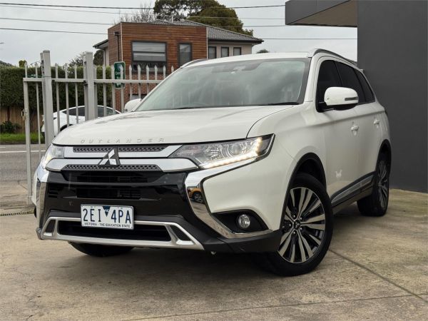 2019 Mitsubishi Outlander ZL LS image