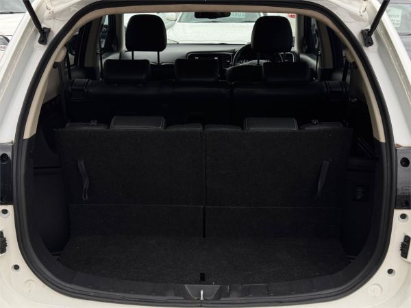 2019 Mitsubishi Outlander ZL LS image