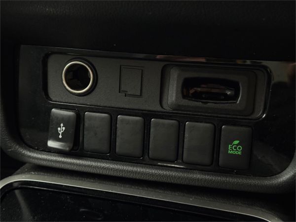 2019 Mitsubishi Outlander ZL LS image