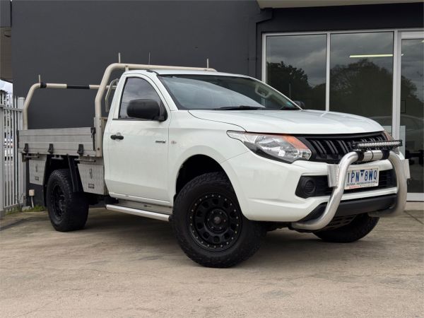 2017 MITSUBISHI TRITON C/CHAS MQ MY17 GLX image