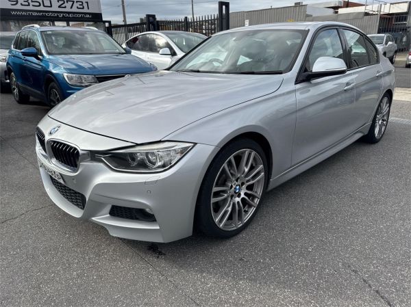 2013 BMW 3 Series F30 328i image