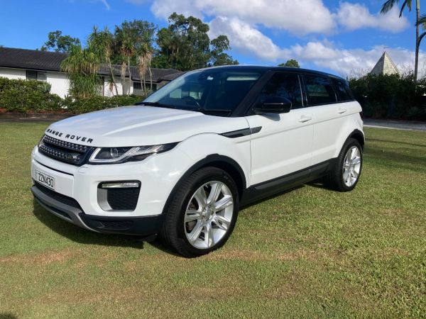 2017 Land Rover Range Rover Evoque SUV image