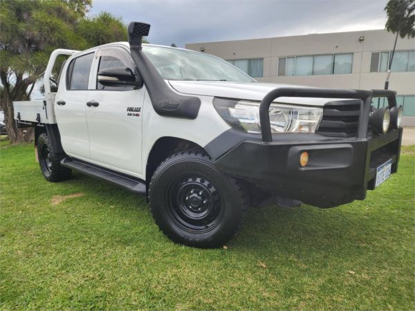 2015 Toyota Hilux GUN125R Workmate image