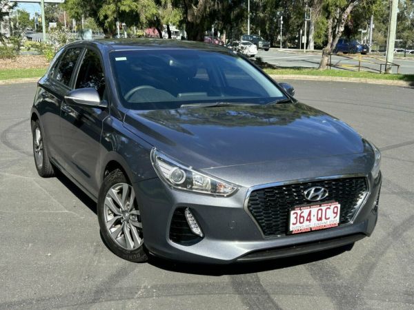 2017 Hyundai i30 PD MY18 Active Grey 6 Speed Sports Automatic Hatchback image
