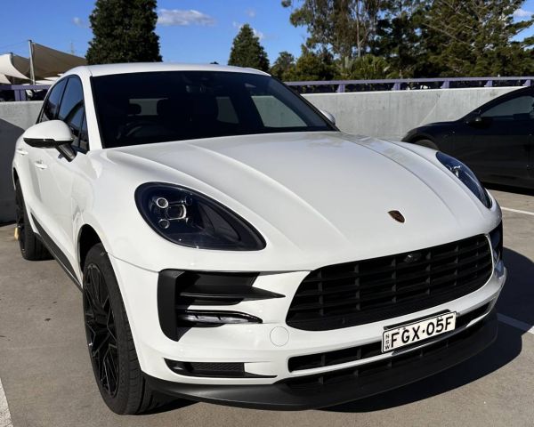 2019 Porsche MACAN 95B MY20 image