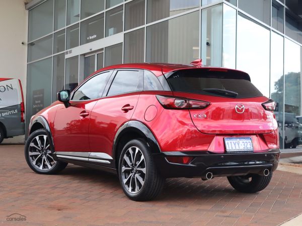2023 Mazda CX-3 sTouring image